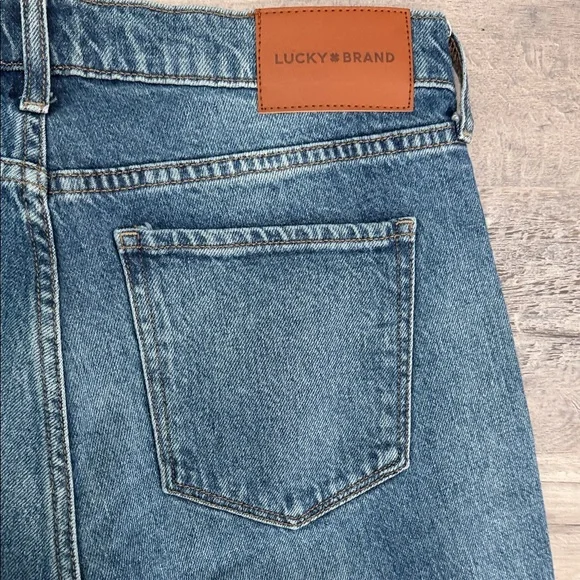 Lucky Brand Zoe high rise, straight jeans with studs - Picture 11 of 11